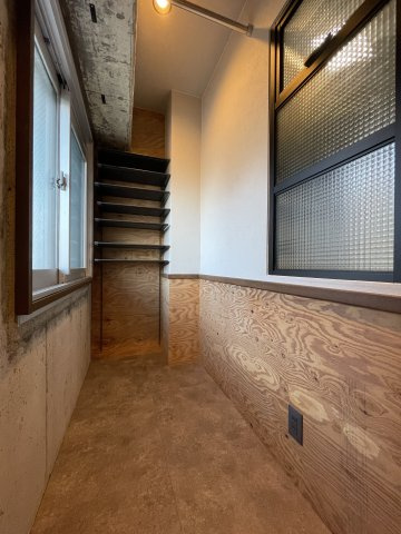 ただいまと叫びたくなるような玄関は毎日の行き帰りで使う空間。