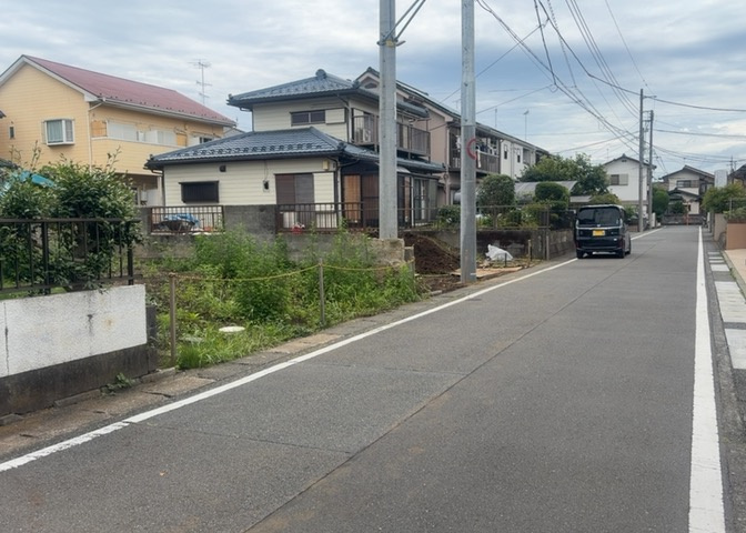 物件の詳細については、現地を見てわかること以外に、役所や法務局などで調べないとわからないことがあります。そのため、現地に行く場合は、もしこの物件を買ったらどのような生活ができるかをイメージしましょう。