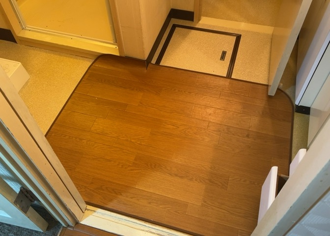 洗面脱衣所は「体を綺麗に整える場所」という目的と役割を持っています。そして便利で使い勝手のいい「体を綺麗に整える場所」にするためには、配置や動線、照明や収納計画をしっかりと検討しておく必要があります。