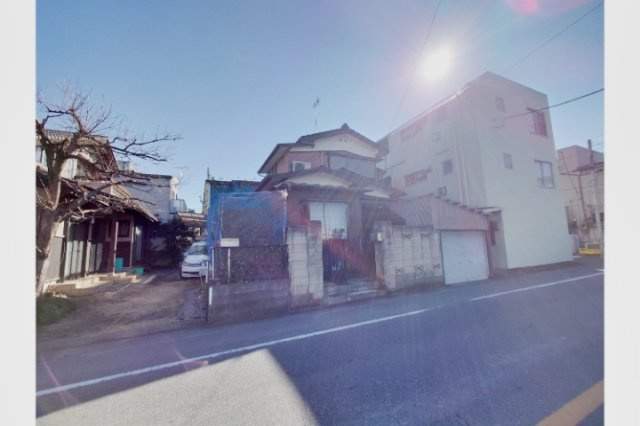 コンビニ、スーパー、ディスカウントストアなど徒歩10分圏内！買い物環境充実