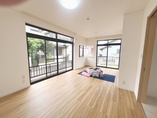 ゆったり過ごせるリビングです