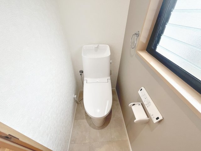 シンプルで使いやすいトイレです