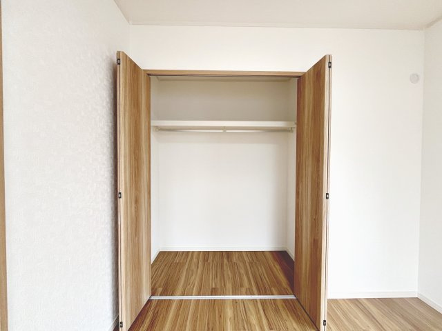 たっぷりとした収納スペースです