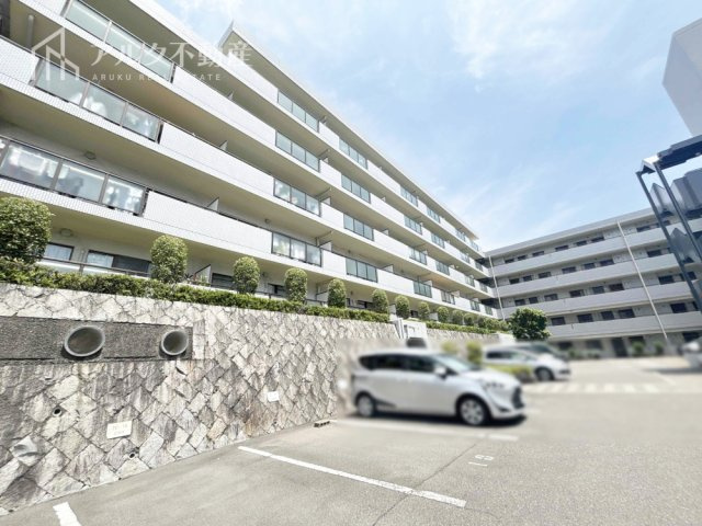 RC造地上6階建て