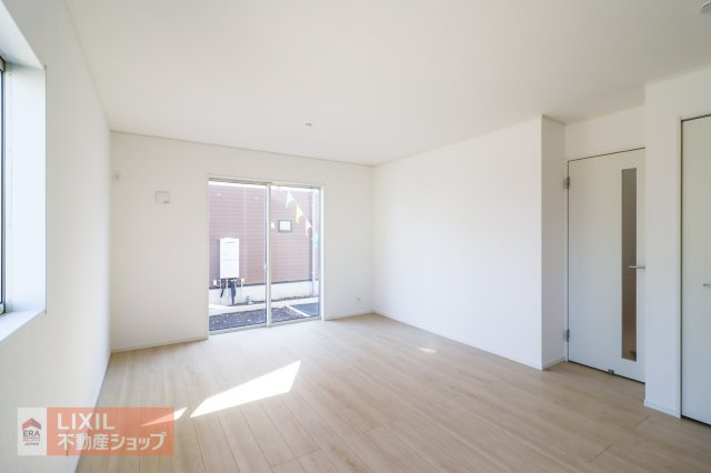 CGで家具を配置する前の現況画像です。
