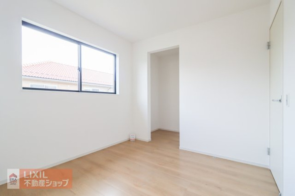 【Erde真岡市下高間木2期　2号棟の子供部屋】