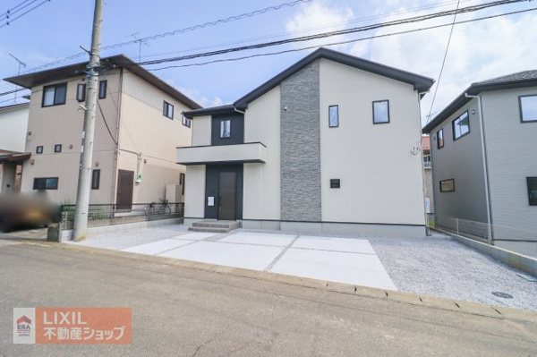 【Erde真岡市下高間木2期　2号棟の外観】