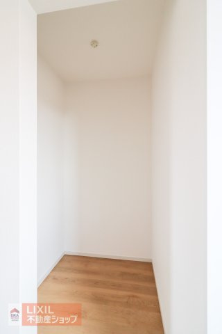 【Erde真岡市下高間木2期　2号棟の収納】