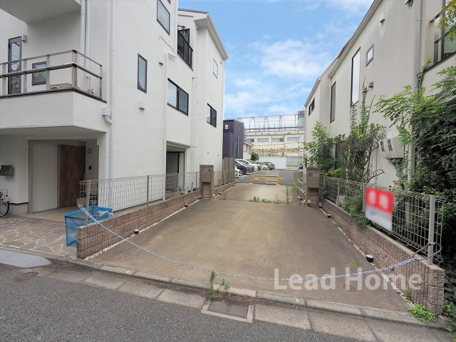 建築条件がないためお好みのハウスメーカーを選択可能！こだわりを詰めた自由な間取りが叶います♪