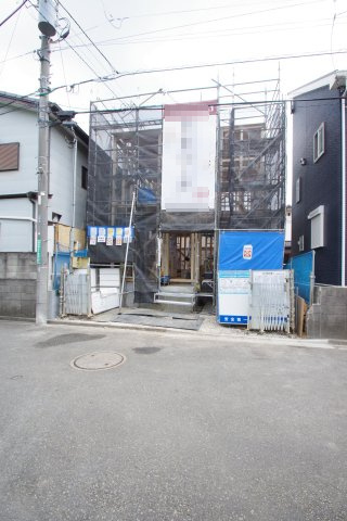 令和8年7月24日撮影　建築中
