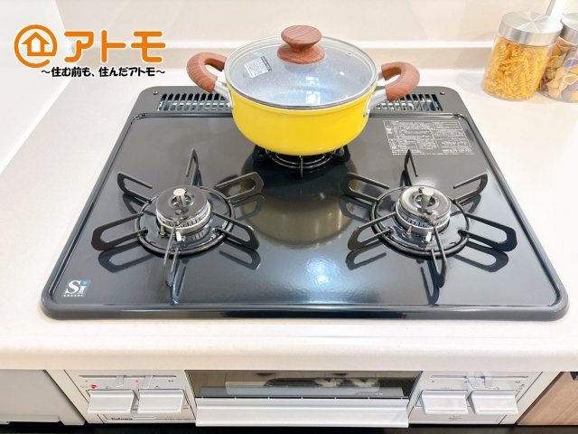 3口コンロは使い勝手がよくお料理も楽しくなりそうです♪