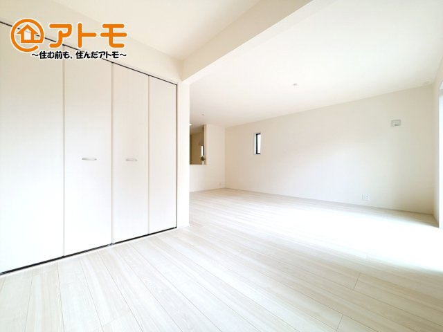 広々としたリビングは家具によって雰囲気が変わります♪