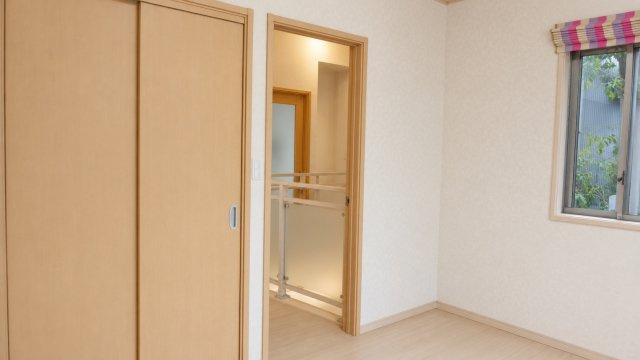 ※画像はAI加工を入れております。2階洋室