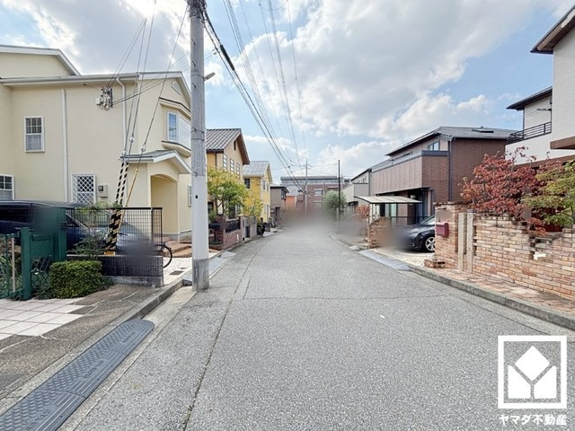 2階のお部屋は全室2面採光。明るい陽光がたっぷり差し込む心地よい生活空間です。