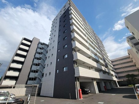 外観：327002207371