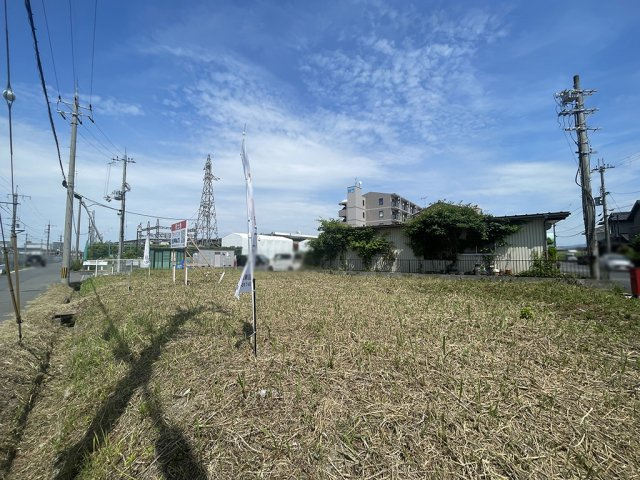 通勤通学に便利な立地。更地で即建築可！