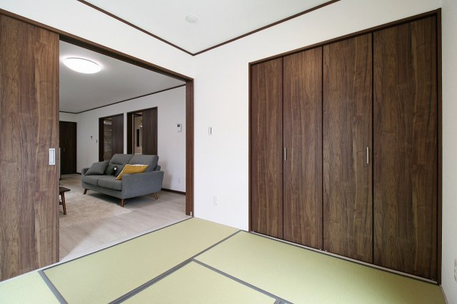当社施工作品例　一級建築士による無料の間取り作成も承ります。　当社施工現場、ショールームもあり。お気軽にお問い合わせください。