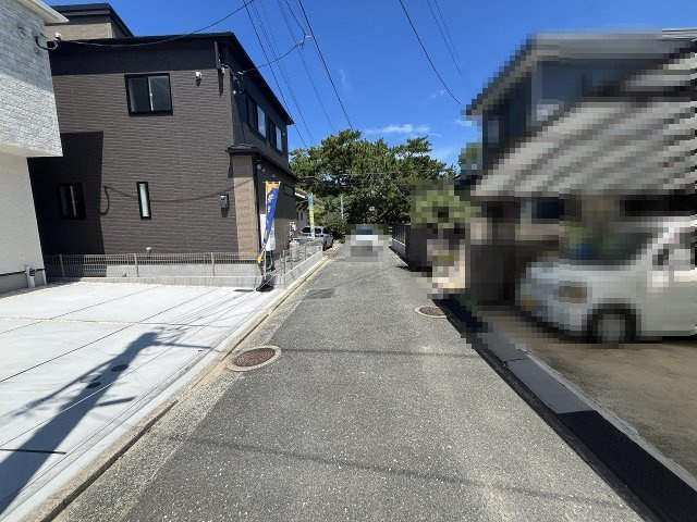現地写真。前面道路です。