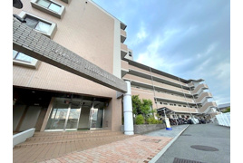 グランコート東香里ケ丘の外観