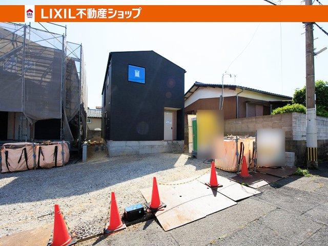 建物面積31.55坪、敷地面積45.63坪、駐車2台OK（砂利部分普通車1台駐車可）※撮影：1/18