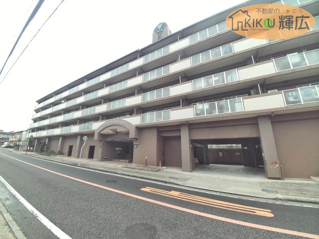 外観：328000490200