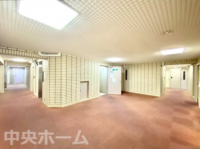 ロビー