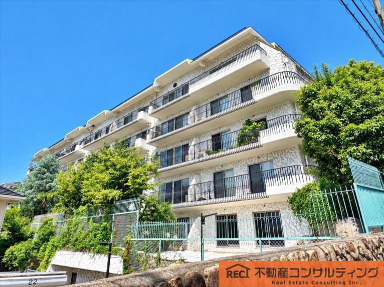 外観：328000682039