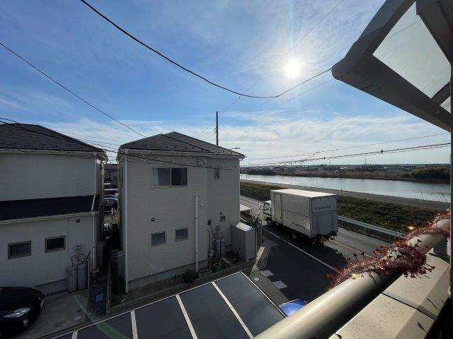 前面が開けた開放感のある眺望が魅力です
