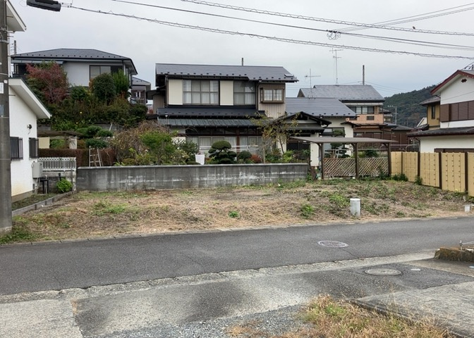 ハザードマップは自然災害による被害を予測し、その被害範囲を地図上で表したものです。近年特に災害が多くなっていますので、事前に調査すると安心できます。ハザードマップは国交省のホームページをご覧ください。