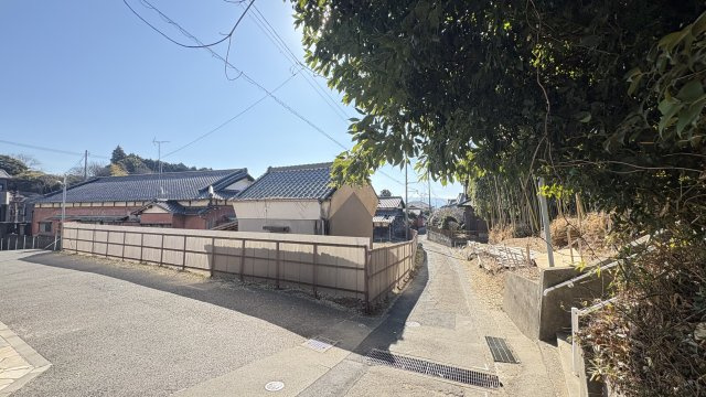 お出かけや遠方へのアクセスにも便利な立地です。