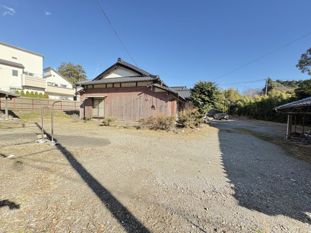 沼津市市街地へのアクセスも良好な利便性の高い立地です。