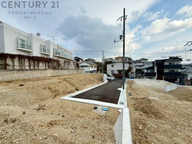 外観：328000577675