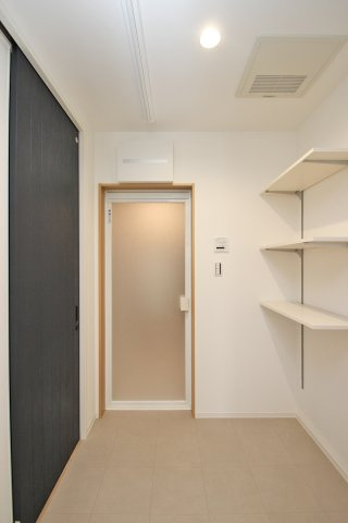 脱衣室は物干し付で、花粉の季節や雨の日でも室内干しができます◎【プラン例】建物価格2040万円~、建物面積106.00？