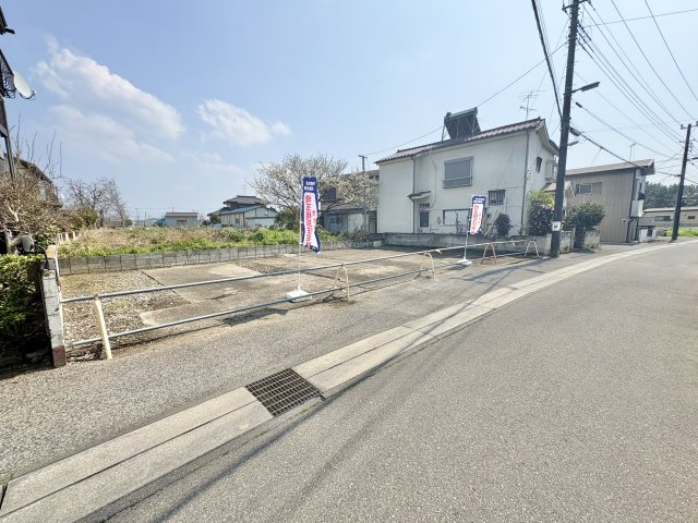 敷地約36坪・お好きなハウスメーカーで建築可能です！当社無料の間取り作成も承ります。新方小学校まで徒歩約10分（800ｍ）、いなげやまで徒歩約8分（600ｍ）！お気軽にお問い合わせください！　