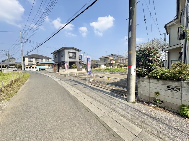 敷地約36坪・お好きなハウスメーカーで建築可能です！当社無料の間取り作成も承ります。新方小学校まで徒歩約10分（800ｍ）、いなげやまで徒歩約8分（600ｍ）！お気軽にお問い合わせください！　