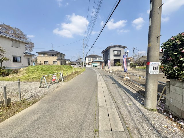 敷地約36坪・お好きなハウスメーカーで建築可能です！当社無料の間取り作成も承ります。新方小学校まで徒歩約10分（800ｍ）、いなげやまで徒歩約8分（600ｍ）！お気軽にお問い合わせください！　