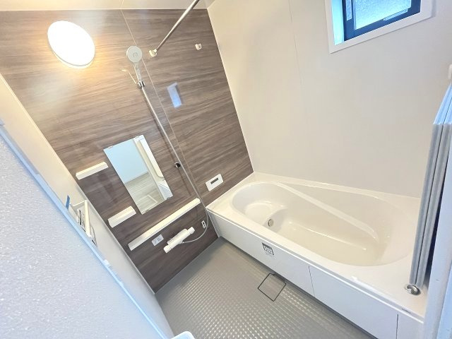 施工例。浴室です。施工例は完成時と異なる場合があります。