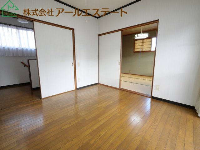 洋室