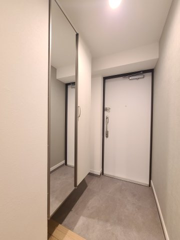 【新設】大型シューズボックス、これだけあれば安心！靴の収納もたっぷりあります♪