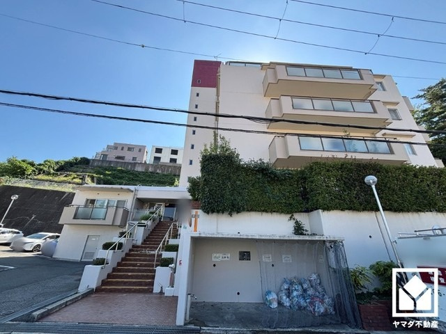 2024年10月フルリフォーム済の大変綺麗なお部屋で、即ご入居いただけます。