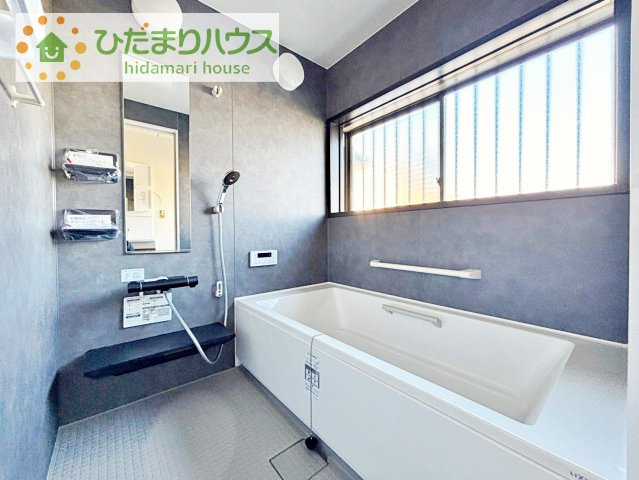 大人が足を伸ばしても十分な広さ！一人でゆっくりくつろぐ時間も大切です！