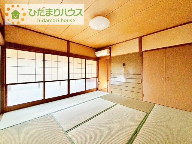 和の風情を演出する内障子付！