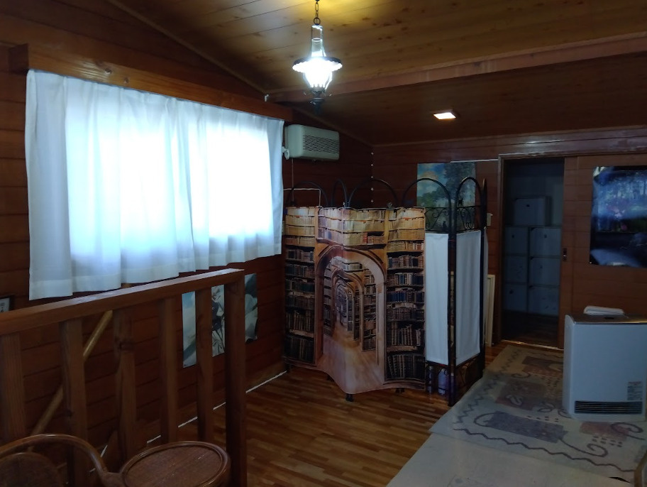 静かに時間が流れそうなお部屋ですね。