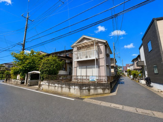 ■お好きなハウスメーカーで建築可能です！　■開放感ある南東角地！　■土地面積約30坪　■春日部市立緑小学校徒歩12分(900ｍ)・緑中学校徒歩18分(1400ｍ)