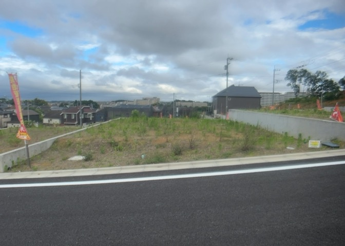 最寄り駅が近いなどの交通アクセスが良い土地だと暮らしやすいですよね。通勤・通学の観点から土地を選ぶことも大切です！自身や家族のライフワークからあったの物件を探しましょう！当社営業がお力になります！
