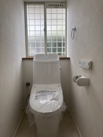 窓があるので明かりが入り、換気もできますね
