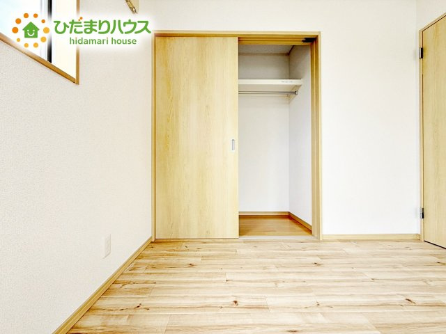 収納があれば物を整理整頓しやすく、部屋が常にすっきりとした状態を保てます。