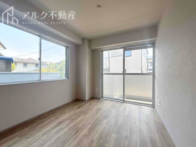 洋室約4.9帖