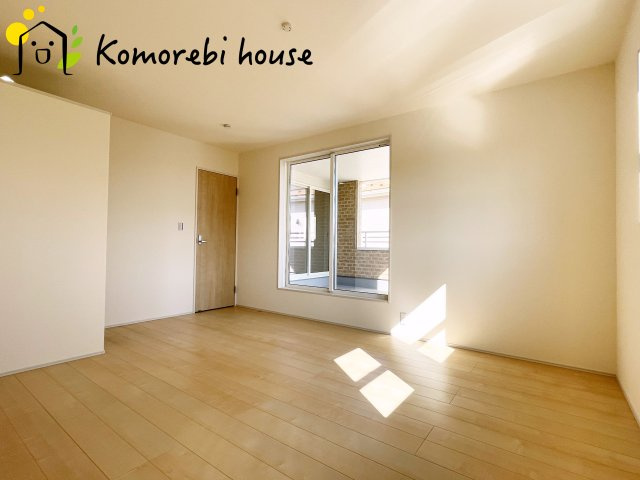 使い勝手のいい寝室です