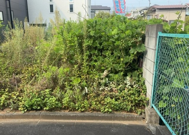 物件の詳細については、現地を見てわかること以外に、役所や法務局などで調べないとわからないことがあります。そのため、現地に行く場合は、もしこの物件を買ったらどのような生活ができるかをイメージしましょう。